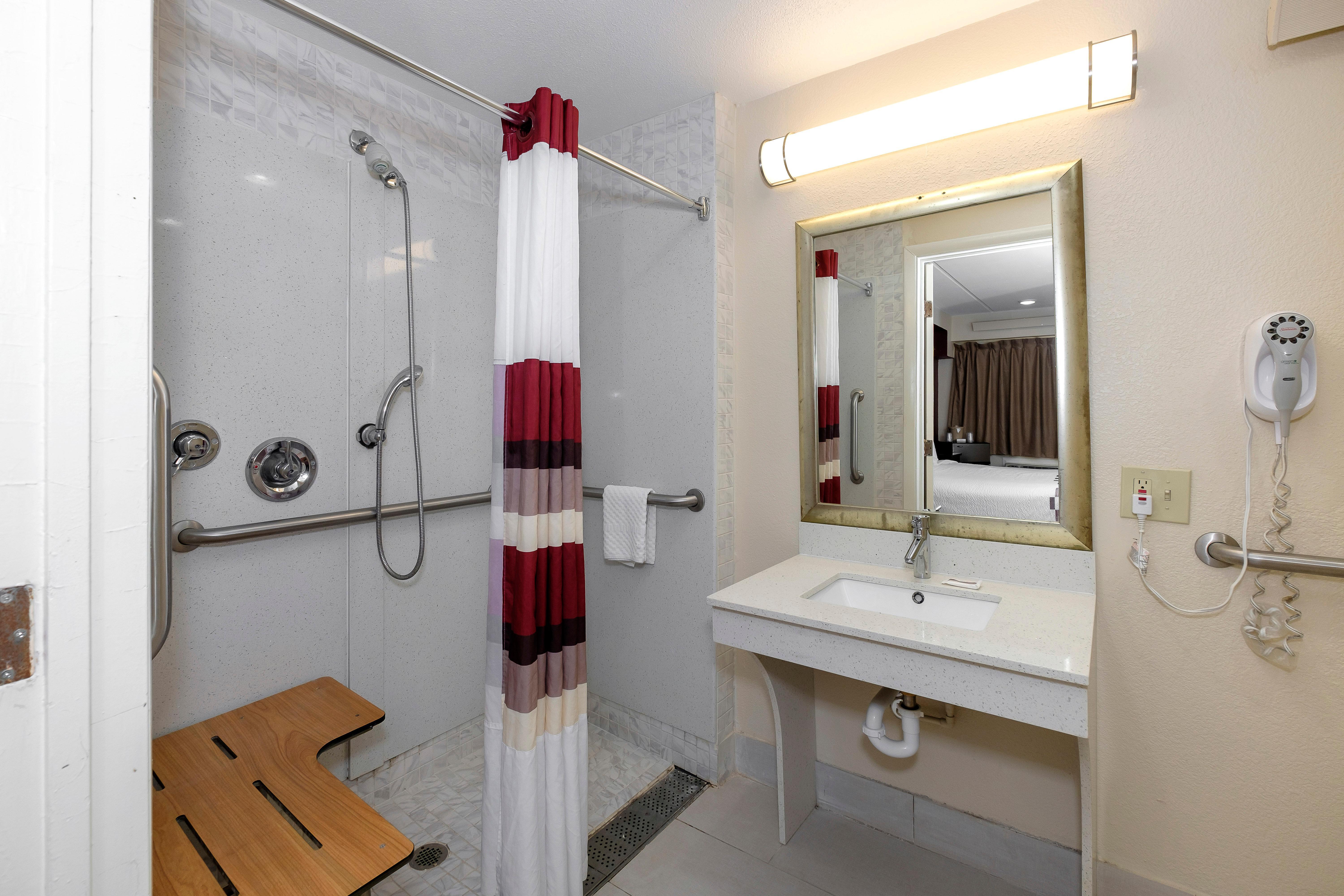 Red Roof Inn Tallahassee - University Ngoại thất bức ảnh
