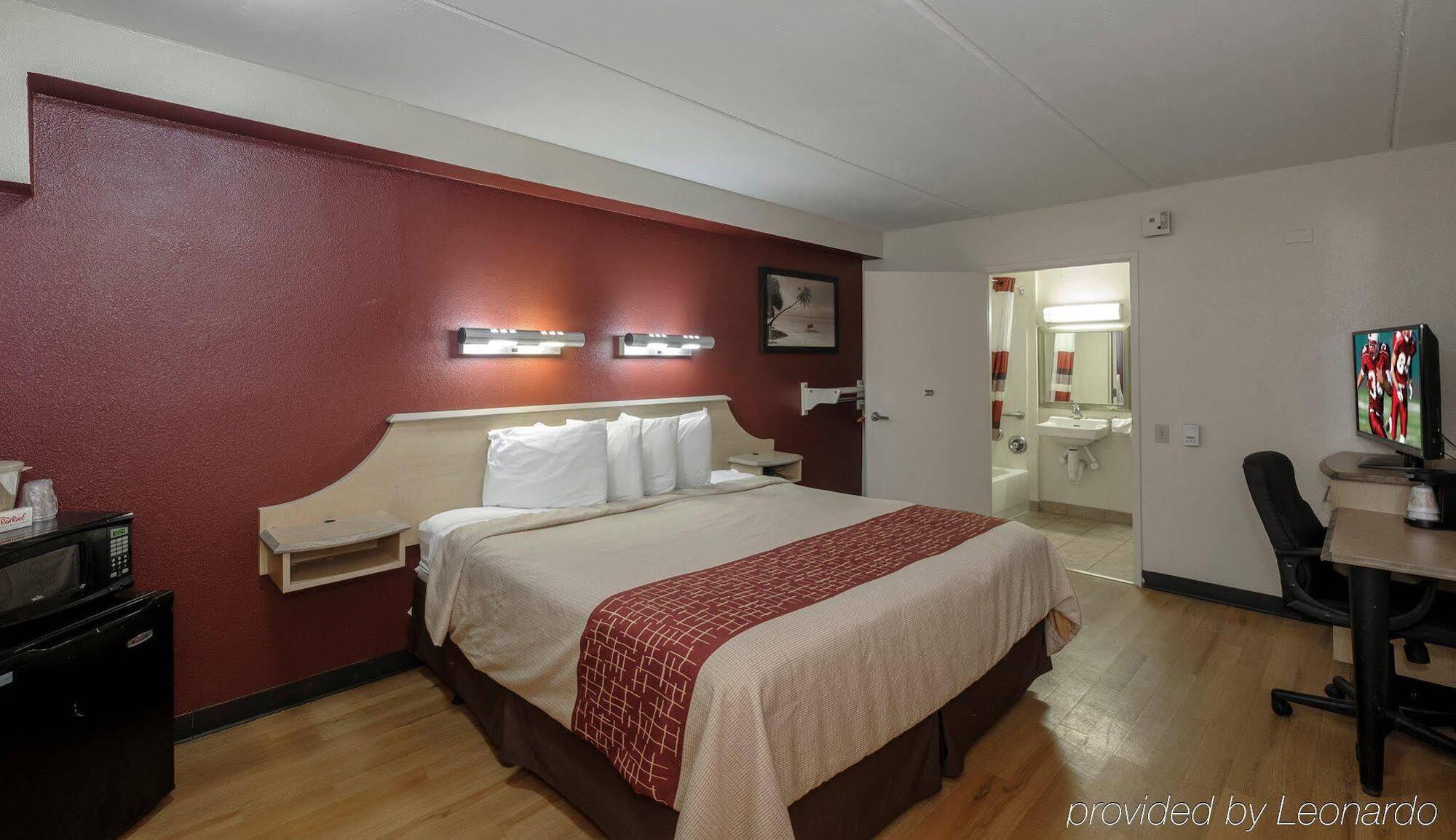Red Roof Inn Tallahassee - University Ngoại thất bức ảnh